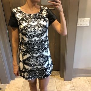 Tobi patterned dress